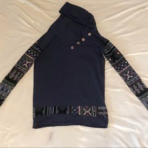 Sweater ~ blue with detail on arms